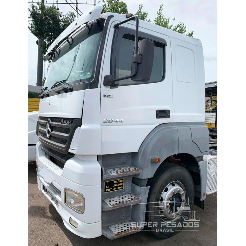 Caminhão MERCEDES BENZ AXOR 2044 CAVALO Ano 2011