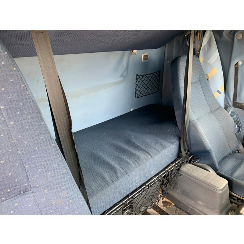 Caminhão VOLVO FH520 GLOBETROTTER CAVALO 6X4 Ano 2009 