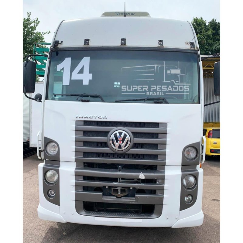 Caminhão VOLKSWAGEN TRACTOR 25420 CAVALO 6X2 Ano 2014