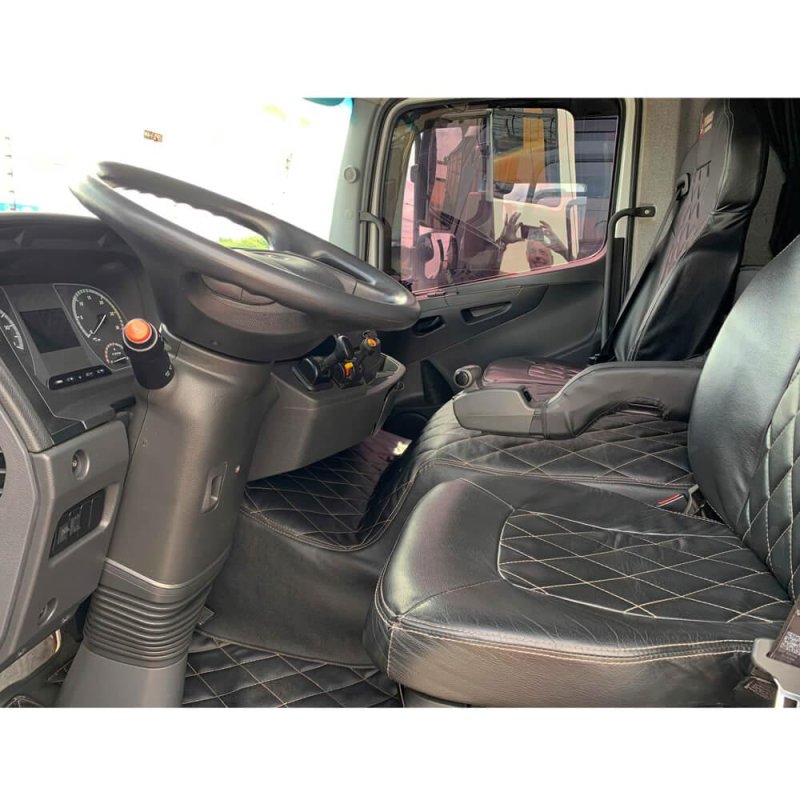 Caminhão MERCEDES BENZ ATEGO 2430 CAÇAMBA Ano 2019