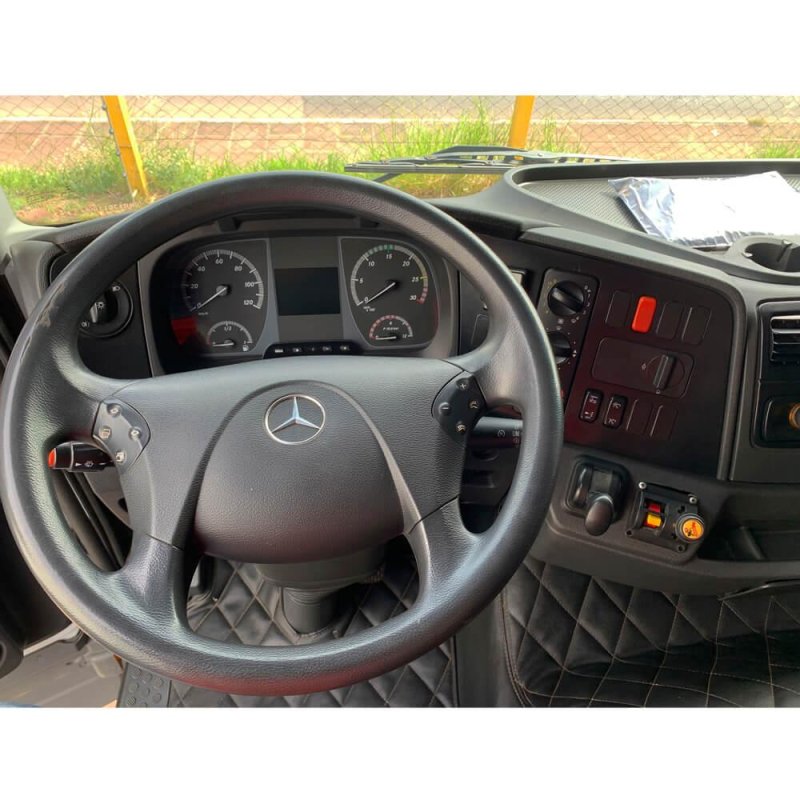 Caminhão MERCEDES BENZ ATEGO 2430 CAÇAMBA Ano 2019