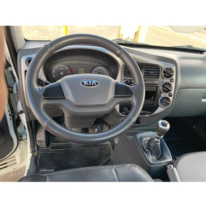 KIA BONGO 2500 CHASSI Ano 2020