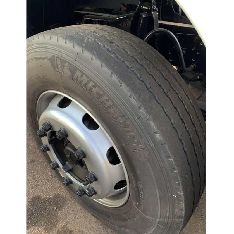 Caminhão MERCEDES BENZ ATEGO 2426 CHASSI Ano 2013