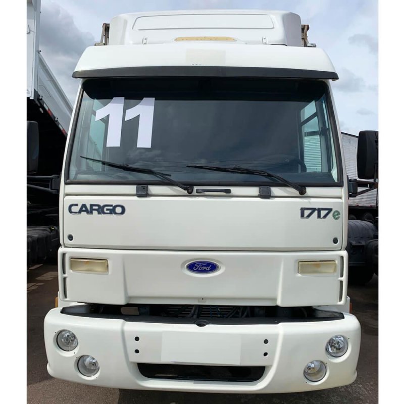 Caminhão FORD CARGO 1717e BAÚ Ano 2011