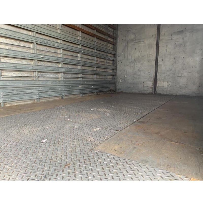 Caminhão FORD CARGO 1717e BAÚ Ano 2011