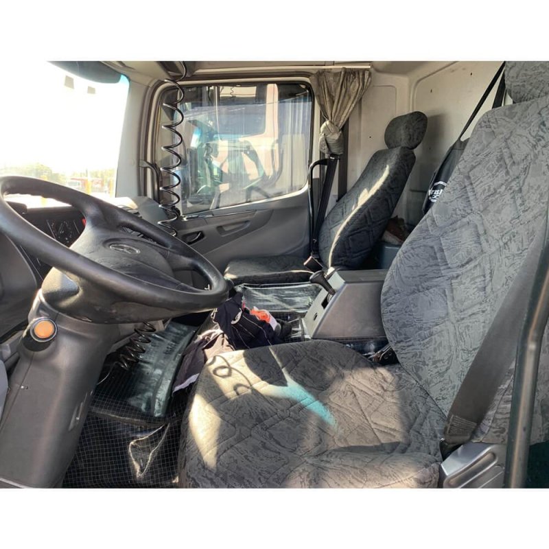 Caminhão MB ATEGO 1725 TANQUE Ano 2011