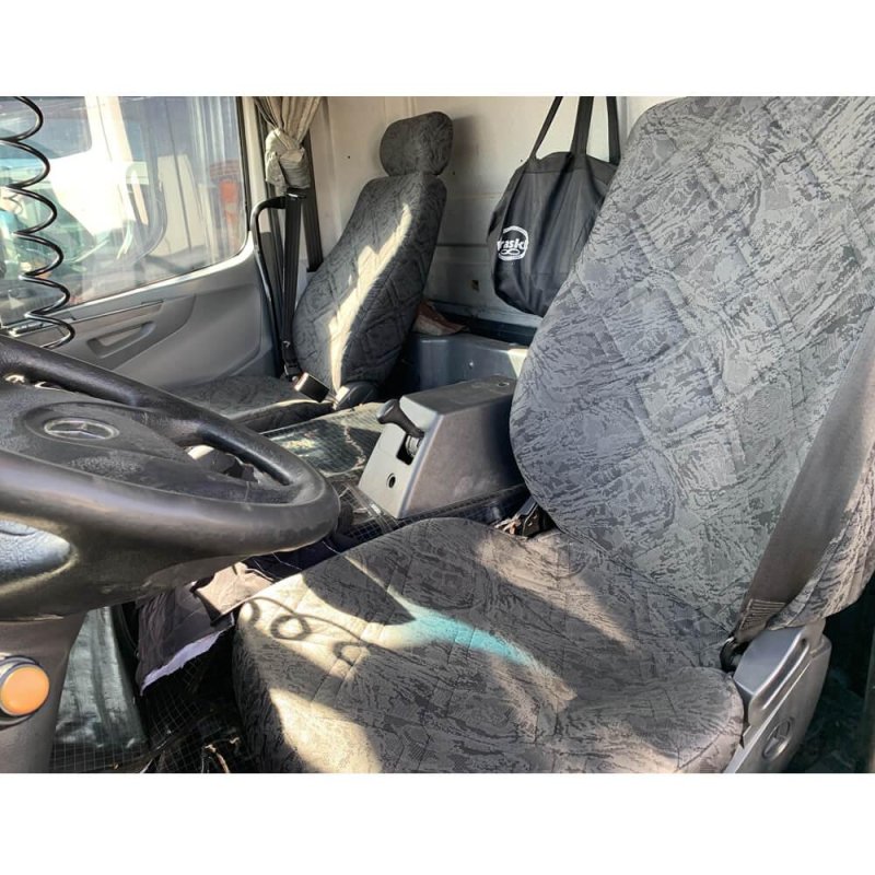 Caminhão MB ATEGO 1725 TANQUE Ano 2011