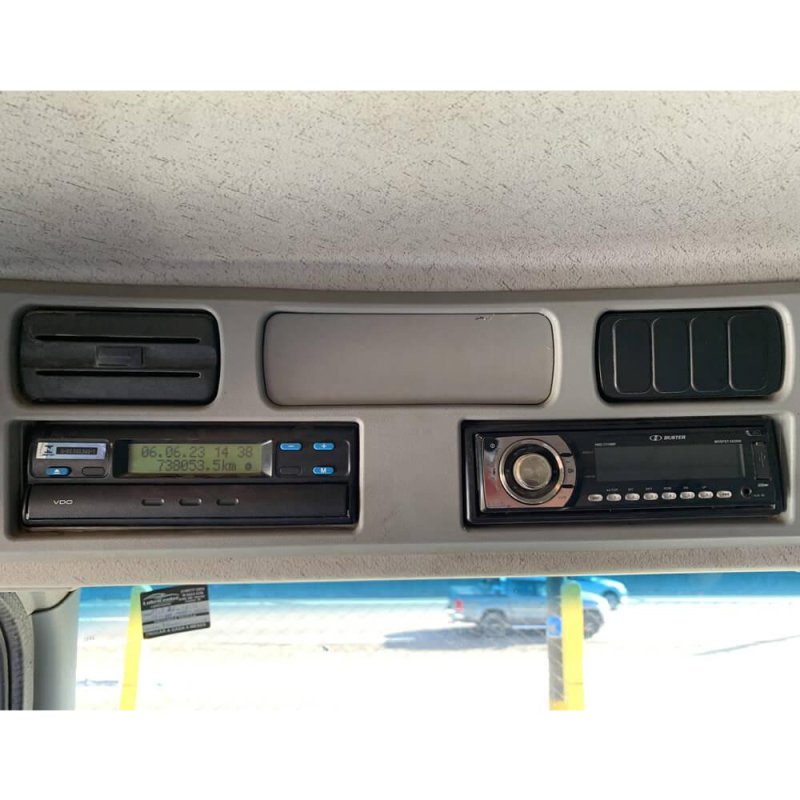 Caminhão MB ATEGO 1725 TANQUE Ano 2011