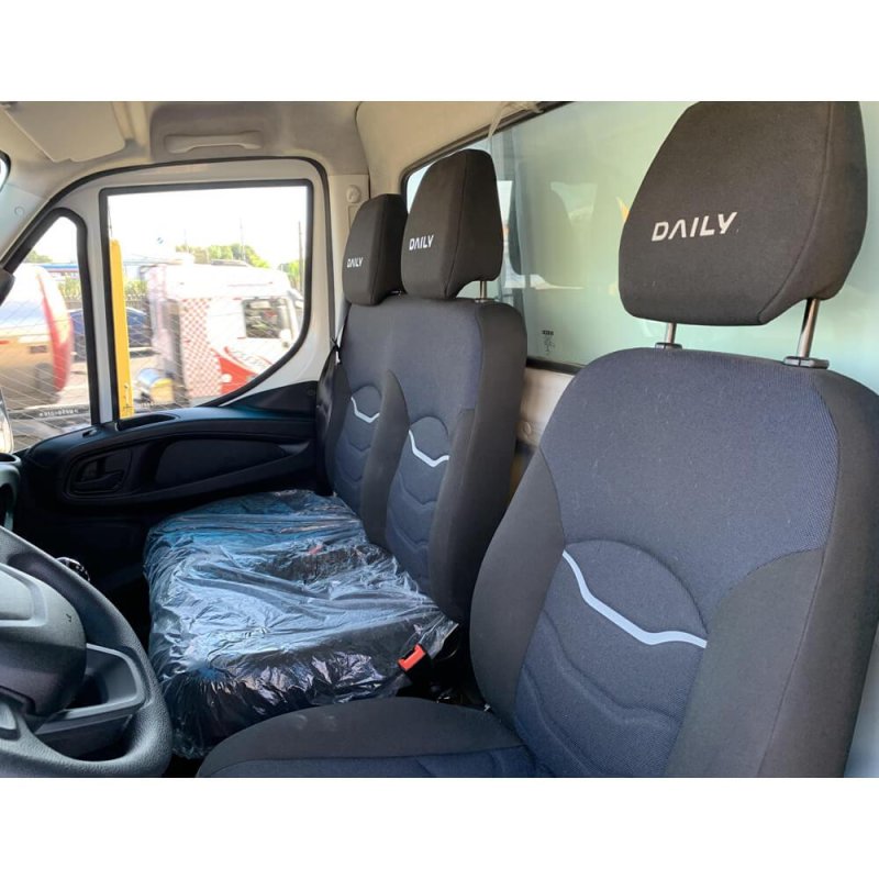 Furgão IVECO BAÚ REFRIGERADO Ano 2022