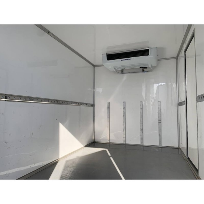 Furgão IVECO BAÚ REFRIGERADO Ano 2022