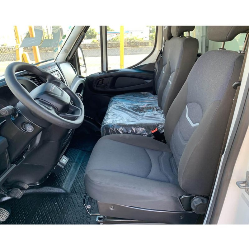 Furgão IVECO BAÚ REFRIGERADO Ano 2022