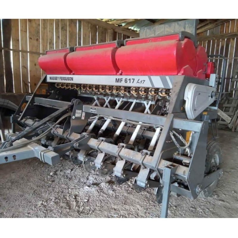 Plantadeira Massey Ferguson MF617 Ano 2018