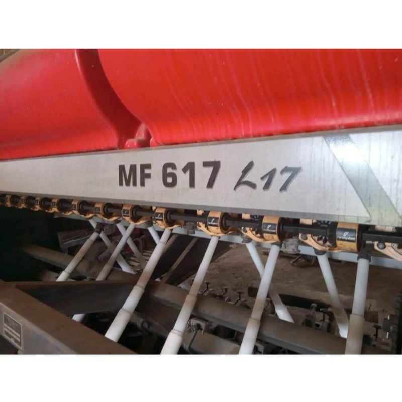 Plantadeira Massey Ferguson MF617 Ano 2018