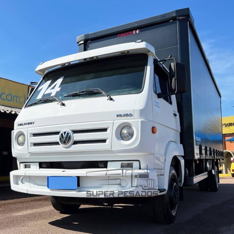 Caminhão VOLKSWAGEN DELIVERY 10.160 SIDER Ano 2014