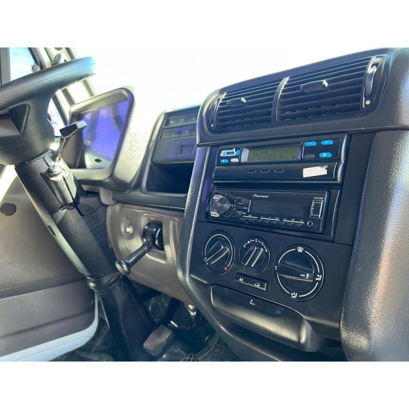 Caminhão VOLKSWAGEN DELIVERY 10.160 SIDER Ano 2014