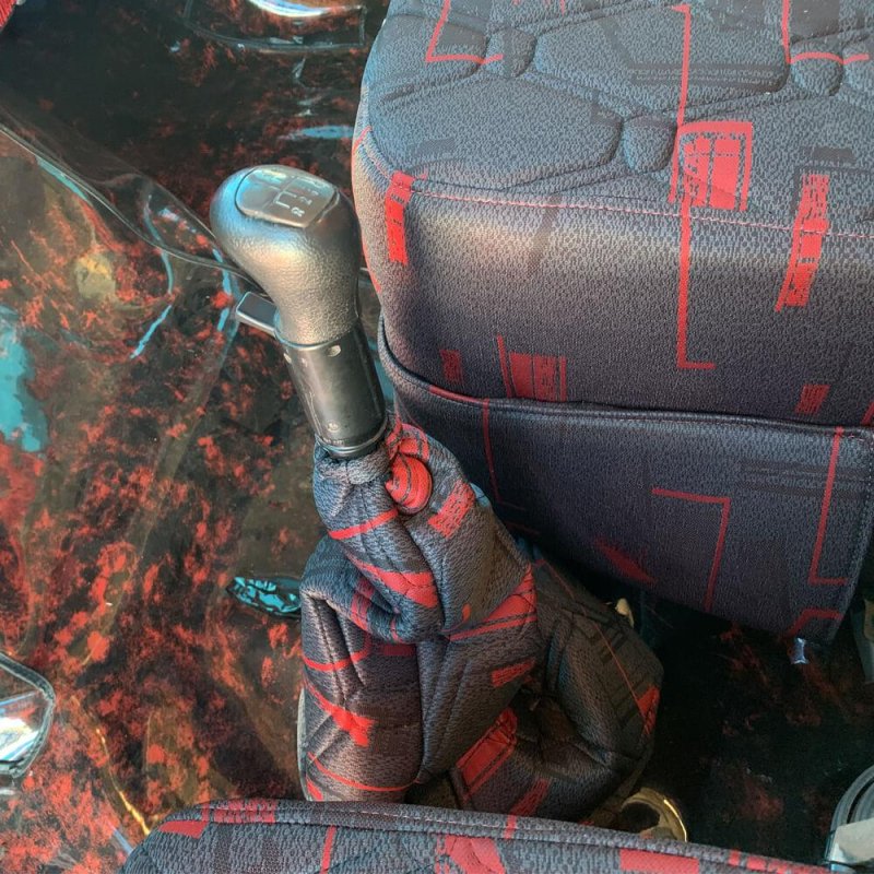 Caminhão MERCEDES BENZ L 1620 CHASSI Ano 2004