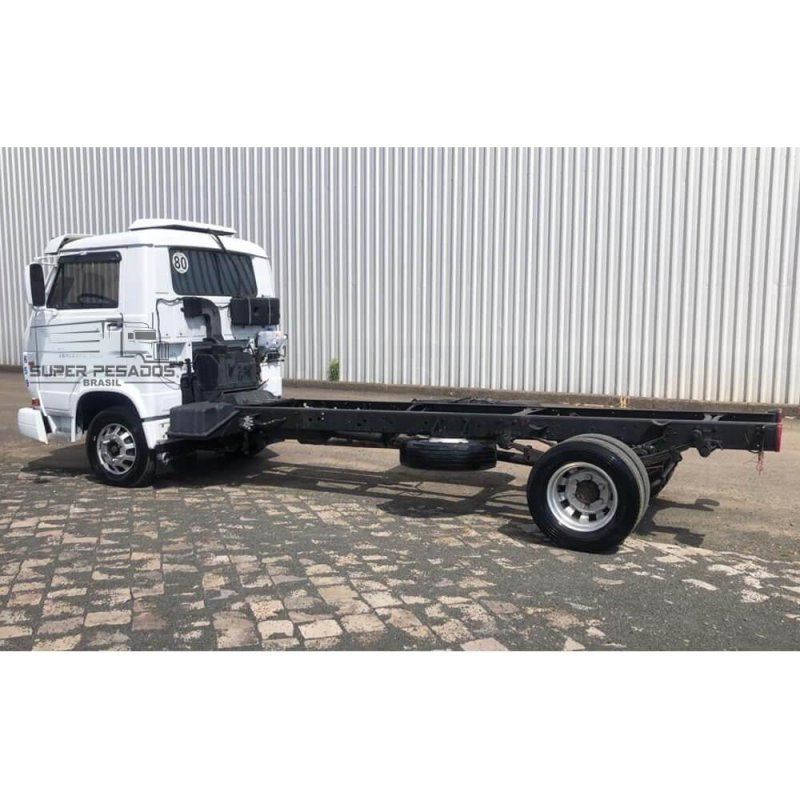 Caminhão VOLKSWAGEN 9150e CHASSI Ano 2010