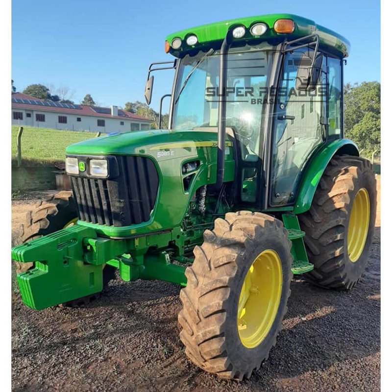 Trator Agrícola JOHN DEERE 5085E 4x4 85 CV TURBO Ano 2013