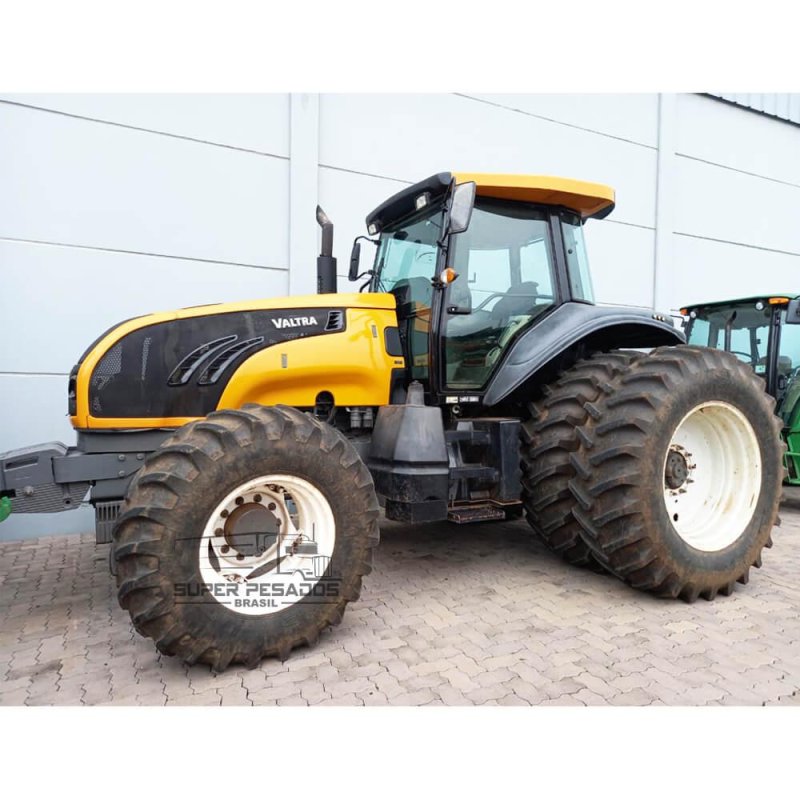 Trator VALTRA BT6190 190 CV FILIPADO Ano 2013