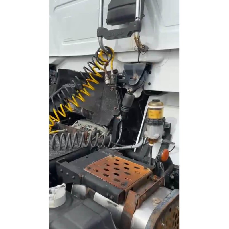 Caminhão VOLKSWAGEN TRACTOR 19.360 4X2 CAVALO 2019