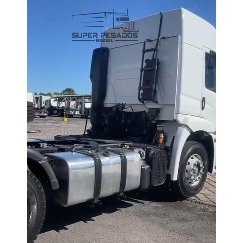 Caminhão VOLKSWAGEN TRACTOR 19.360 4X2 2018/2019