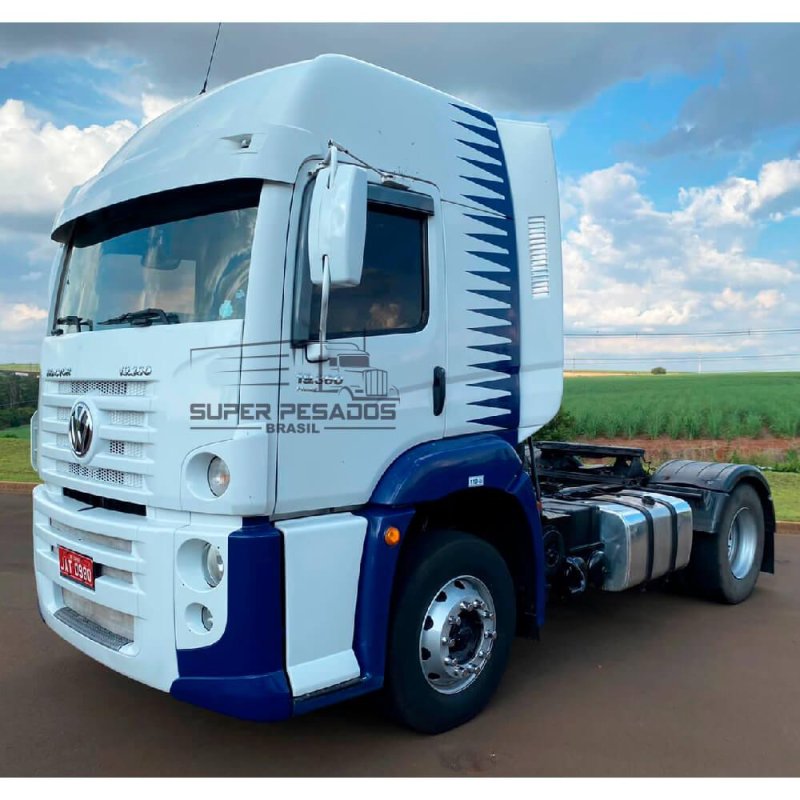 Caminhão VOLKSWAGEN TRACTOR 19.360 4X2 CAVALO 2018