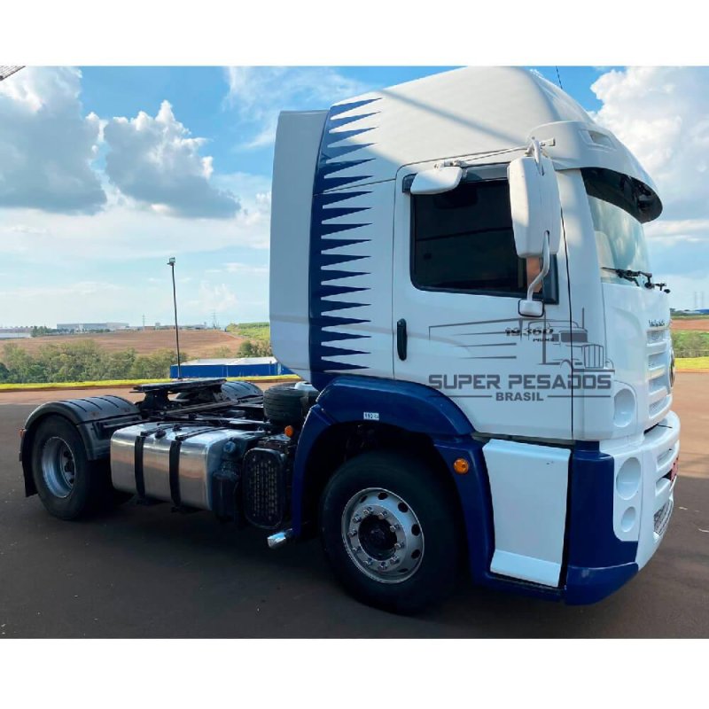 Caminhão VOLKSWAGEN TRACTOR 19.360 4X2 CAVALO 2018