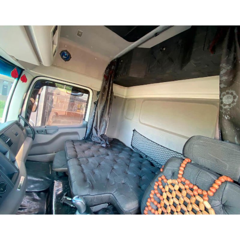 Caminhão VOLKSWAGEN TRACTOR 19.360 4X2 CAVALO 2018