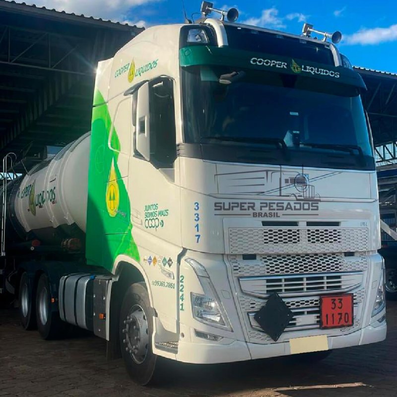 Caminhão VOLVO FH540 GLOBETROTTER 6X4 Ano 2022 