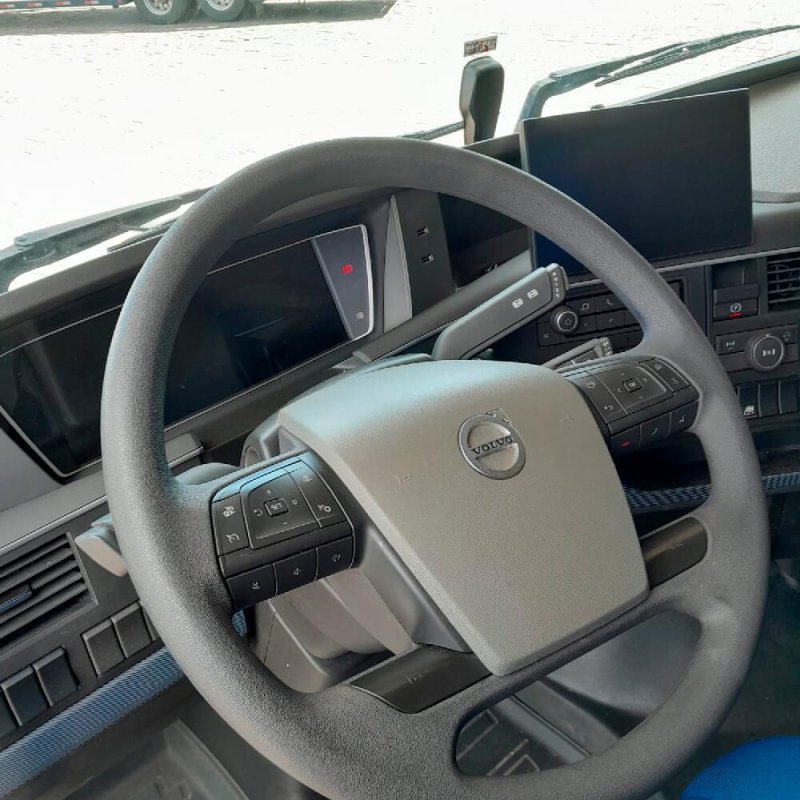 Caminhão VOLVO FH540 GLOBETROTTER 6X4 Ano 2022 
