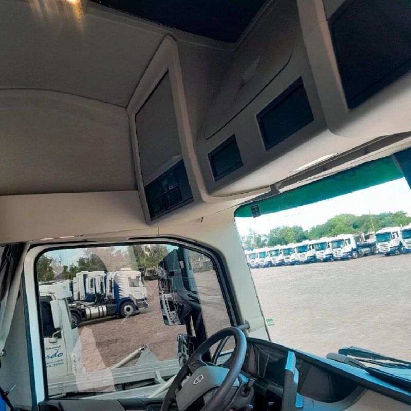 Caminhão VOLVO FH540 GLOBETROTTER 6X4 Ano 2022 