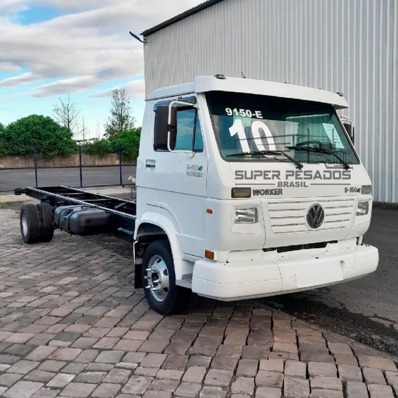 Caminhão VOLKSWAGEN 9.150E CHASSI LONGO Ano 2010