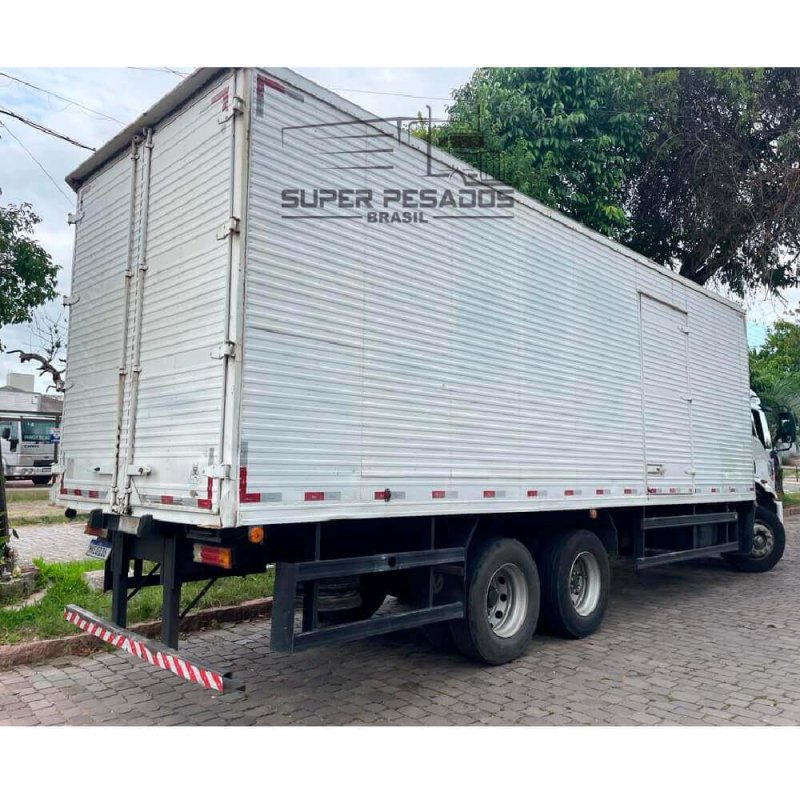 Caminhão FORD CARGO 2429 BAÚ Ano 2013