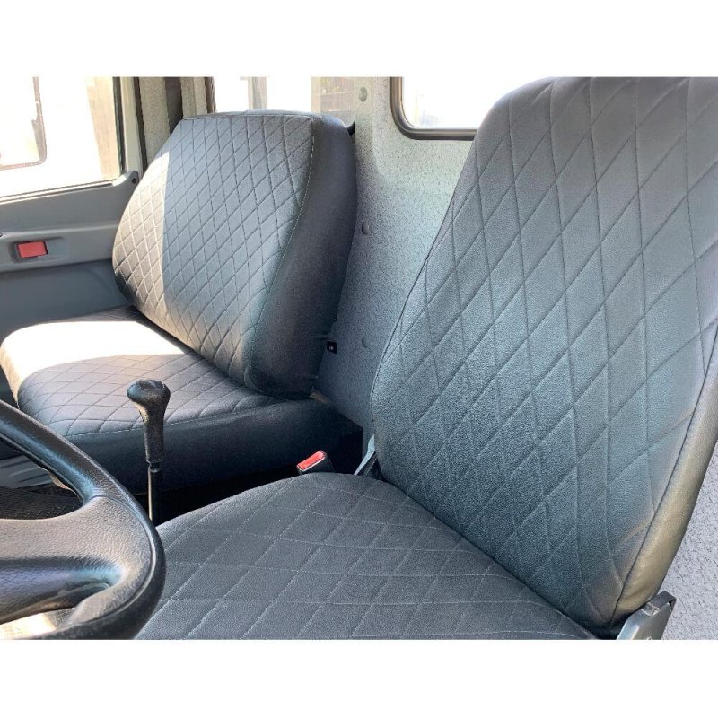 Caminhão MERCEDES BENZ 710 CARROCERIA Ano 2009