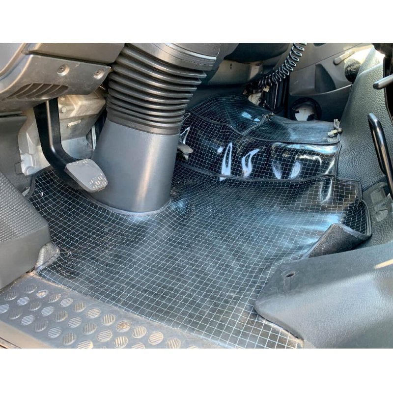 Caminhão MERCEDES BENZ ATEGO 1719 CHASSI Ano 2012