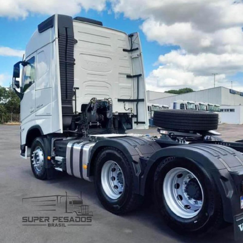 Caminhão VOLVO FH460 GLOBETROTTER CAVALO 6x2 Ano 2022
