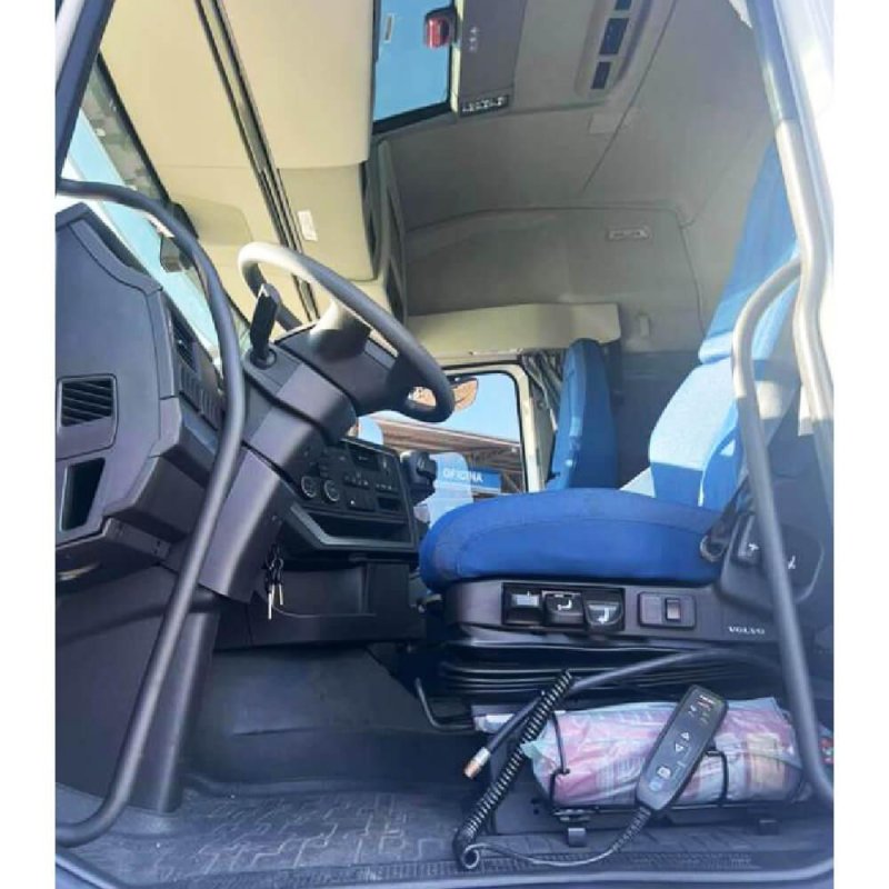 Caminhão VOLVO FH460 GLOBETROTTER CAVALO 6x2 Ano 2022