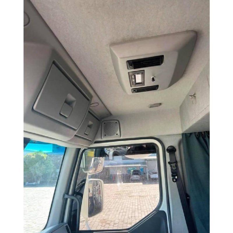 Caminhão VOLVO VM360 4X2 CAVALO Ano 2023