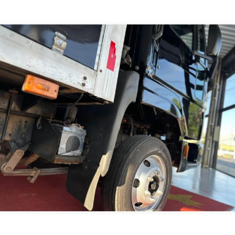 Caminhão FORD CARGO 815E BAÚ SECO Ano 2009