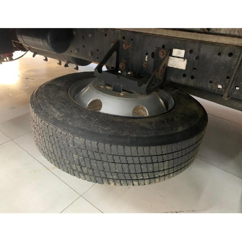 Caminhão FORD CARGO 815E BAÚ SECO Ano 2009