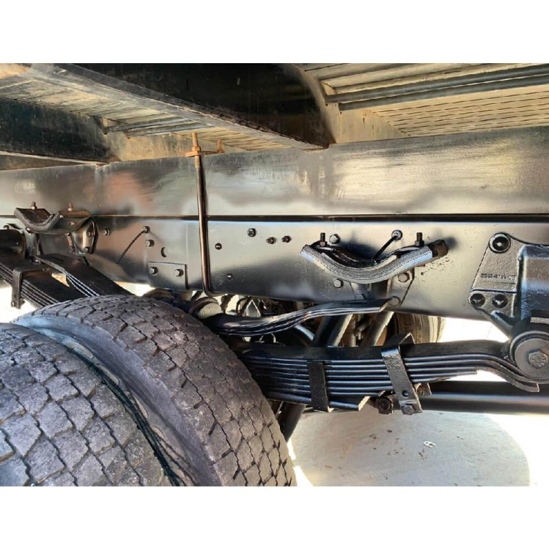 Caminhão FORD CARGO 815E CARROCERIA Ano 2012