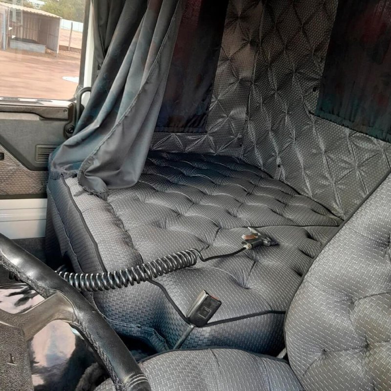 Caminhão SCANIA 113H 360 4X2 Ano 1997 Raridade