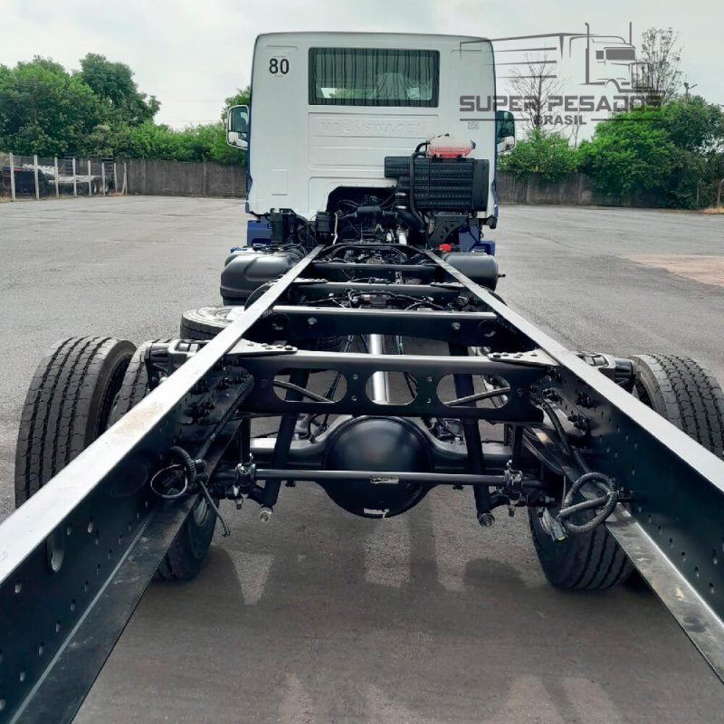 Caminhão VOLKSWAGEN 11.180 PRIME DELIVERY CHASSI Ano 2021