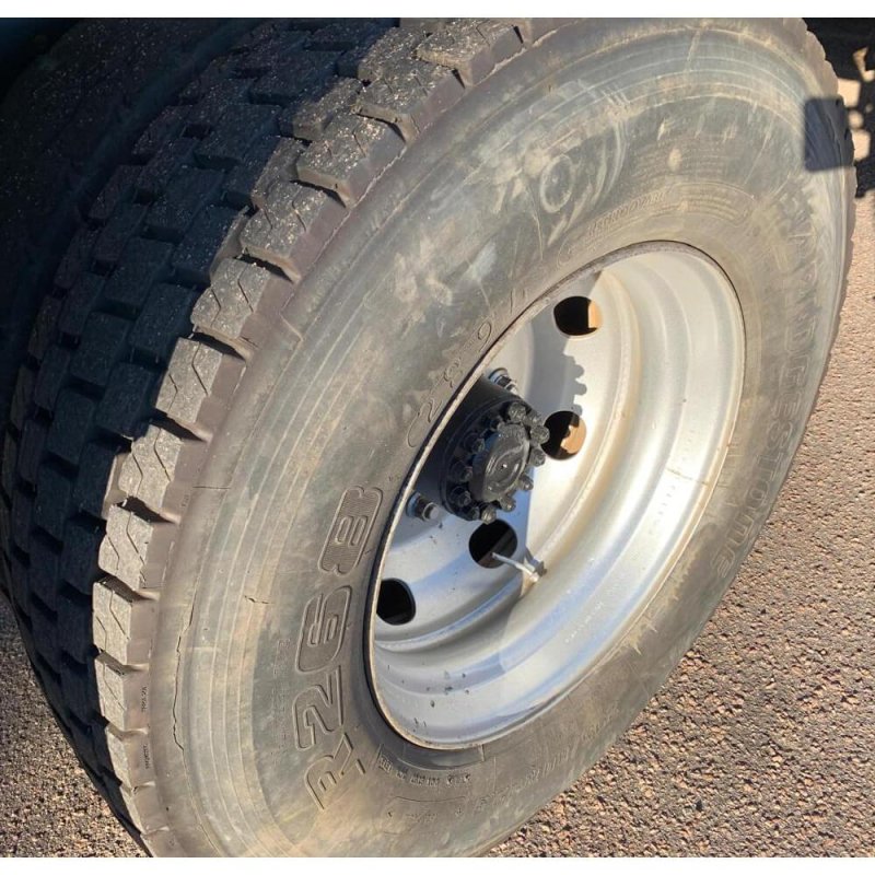 Caminhão VOLKSWAGEN 13.190 POLIGUINDASTE (ENTULHO) Ano 2014