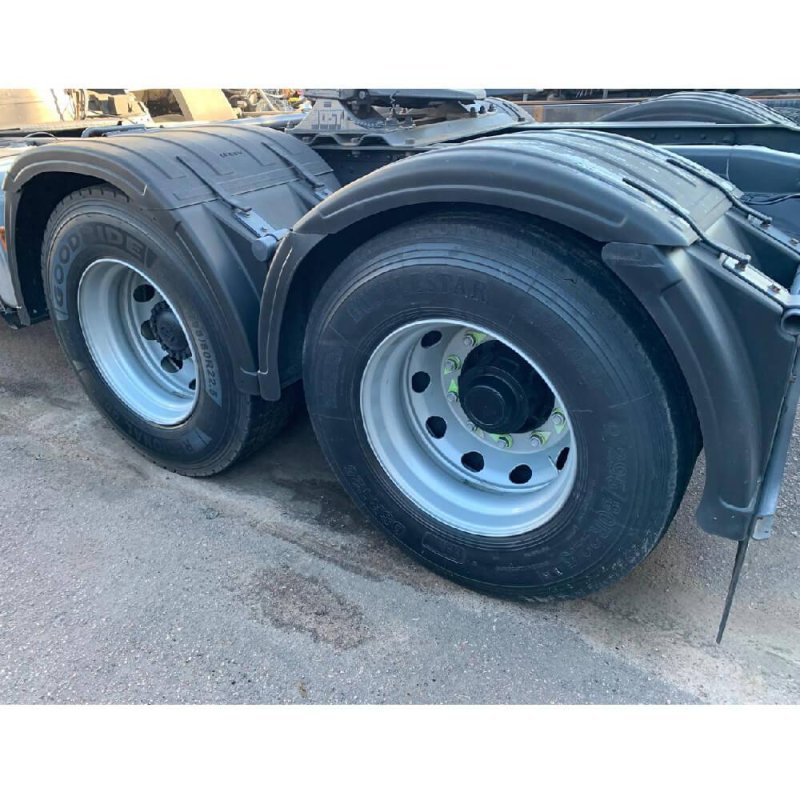 Caminhão IVECO STRALIS 440 6X2 CHASSI Ano 2014 