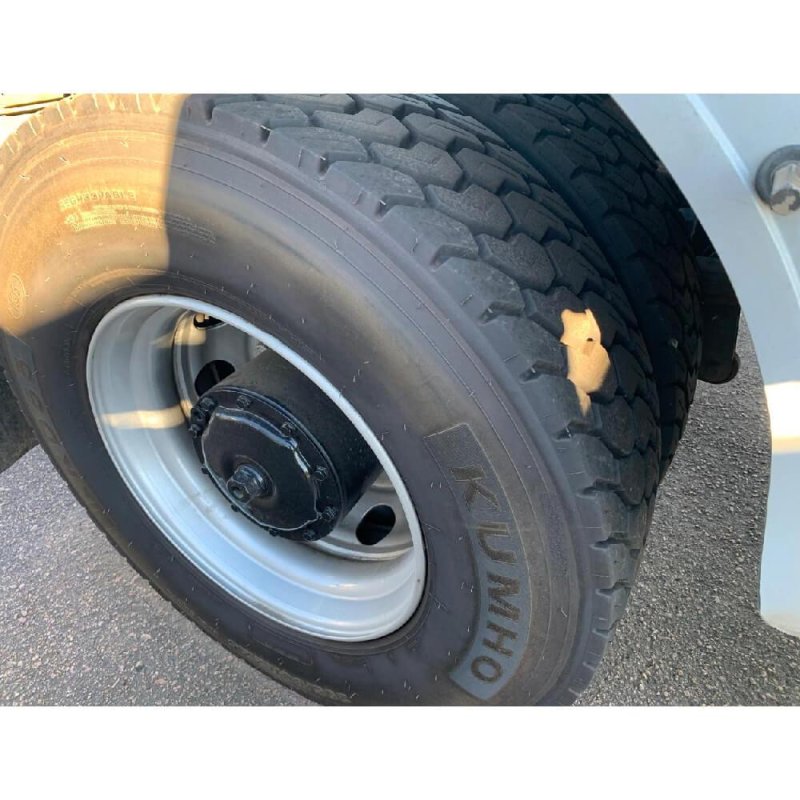 Caminhão MERCEDES BENZ ATRON 1635 4X2 CHASSI Ano 2013