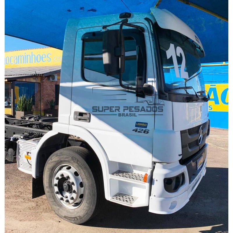 Caminhão MERCEDES BENZ ATEGO 2426 6X2 CHASSI Ano 2012