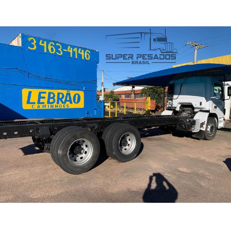 Caminhão MERCEDES BENZ ATEGO 2426 6X2 CHASSI Ano 2012