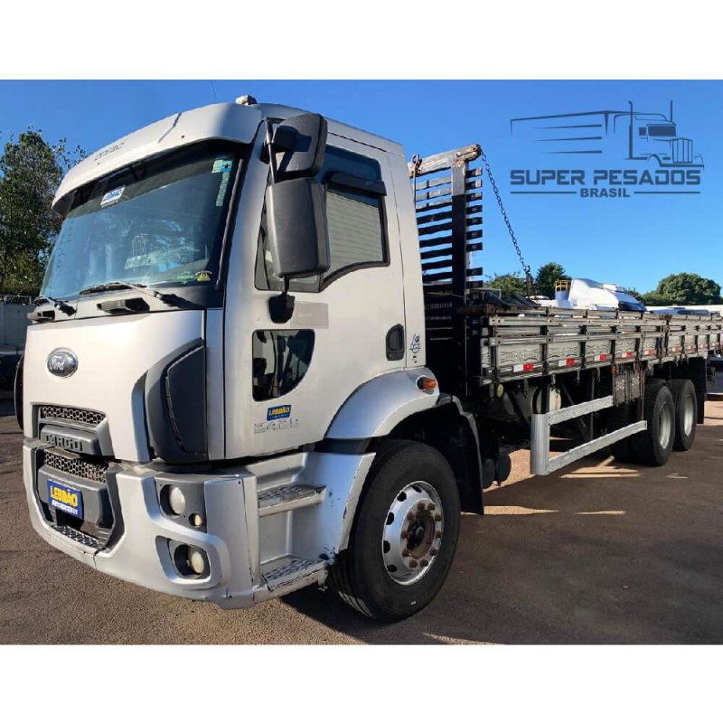 Caminhão FORD CARGO 2429 CARROCERIA Ano 2015 