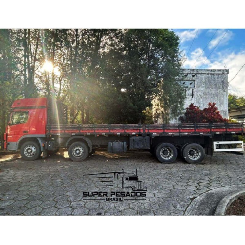Caminhão MERCEDES BENZ ATEGO 3030 Carroceria Ano 2018